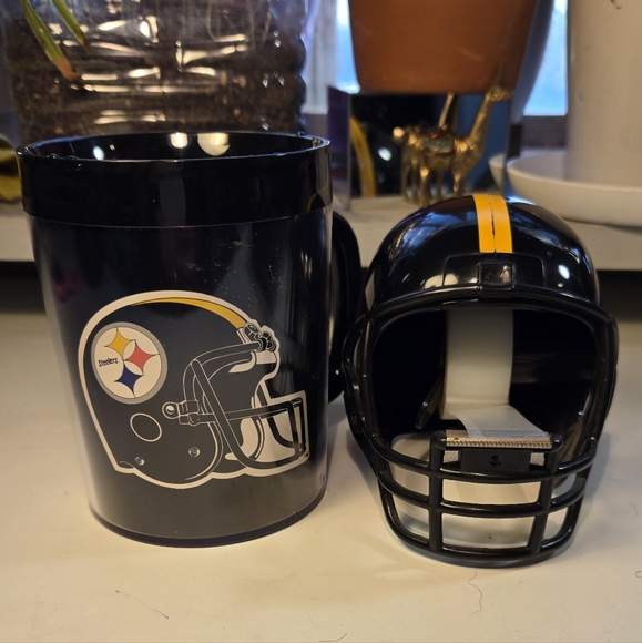 Pittsburgh Steelers Mug and Football Helmet ScotchTape Dispenser - Picture 8 of 8